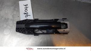 O160274 Gebruikte portiergreep 4deurs links-voor Skoda Fabia