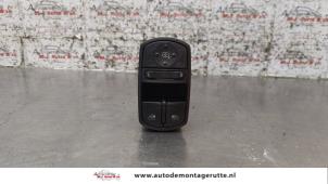 O160302 Gebruikte combischakelaar ramen Opel Corsa