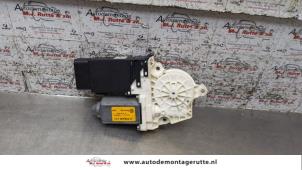 O160304 Gebruikte raammotor portier Volkswagen Golf