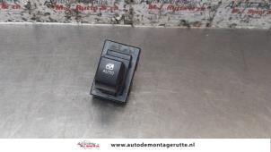 O160378 Gebruikte ruit schakelaar elektrisch Kia Cee'D