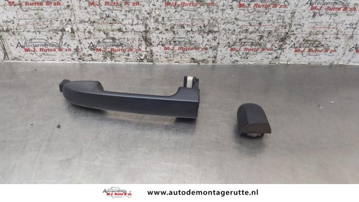 Gebruikte Deurgreep 4Deurs rechts-achter Kia Cee'D O160400