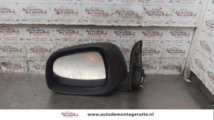 O160402 Gebruikte buitenspiegel links Mazda Demio
