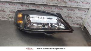 O160428 Gebruikte koplamp rechts Opel Astra