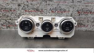 O160487 Gebruikte kachel bedieningspaneel Mazda 6.
