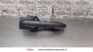 O160676 Gebruikte portiergreep 4deurs links-achter Kia Cee'D