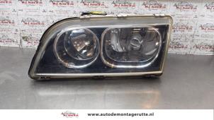 O160702 Gebruikte koplamp links Volvo V40