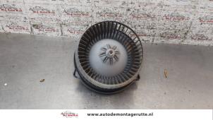 O160781 Gebruikte chaufage ventilatiemotor Mitsubishi Grandis