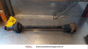 O160873 Gebruikte aandrijfas rechts-achter Audi A8