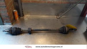 O160882 Gebruikte cardanas rechts-voor (vwa) Daihatsu Young RV