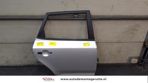 O160917 Gebruikte deur 4deurs rechts-achter Kia Cee'D