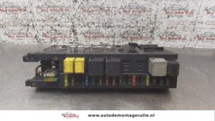 O161040 Gebruikte zekeringkast Mercedes E-Klasse