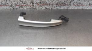 O161067 Gebruikte deurgreep 4deurs links-achter Peugeot 308