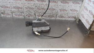 O161069 Gebruikte slotmechaniek portier 4deurs links-achter Peugeot 308