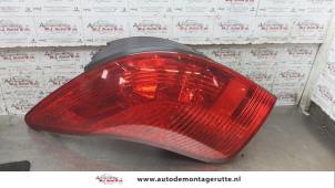 O161070 Gebruikte achterlicht links Peugeot 308