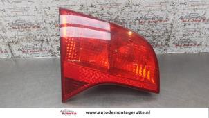 O161083 Gebruikte achterlicht links Audi A4