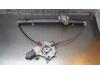 Ruitmechaniek 2Deurs links-voor van een Nissan Micra (K12) 1.2 16V 2003