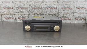 O161098 Gebruikte radio Nissan Micra