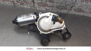 O161076 Gebruikte motor ruitenwisser achter Audi A4