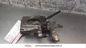 O161120 Gebruikte remklauw (tang) rechts-achter Opel Vectra