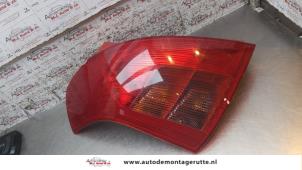 O161136 Gebruikte achterlicht links Suzuki Swift