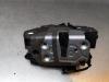 Gebruikte Portierslot Mechaniek 4Deurs links-achter Ford Fiesta O161301