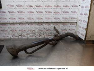 O161328 Gebruikte vulpijp brandstoftank Nissan Micra