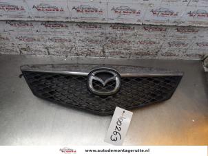 O161352 Gebruikte grille Mazda 2.