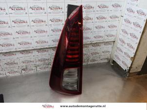 O161618 Gebruikte achterlicht links Renault Espace