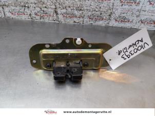 O161628 Gebruikte slotmechaniek achterklep Renault Espace