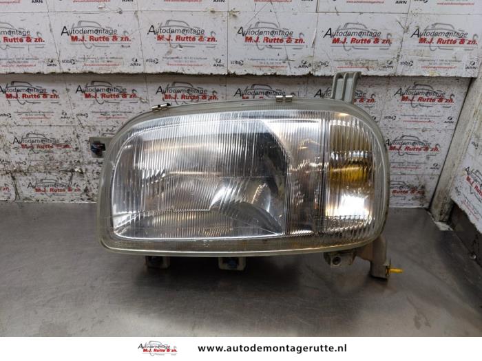 Gebruikte Koplamp links Nissan Micra O161680