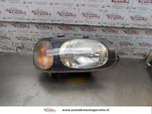 O161849 Gebruikte rechter koplamp Suzuki Alto