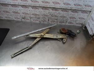 O161962 Gebruikte raammechaniek 4deurs links-voor Suzuki Alto