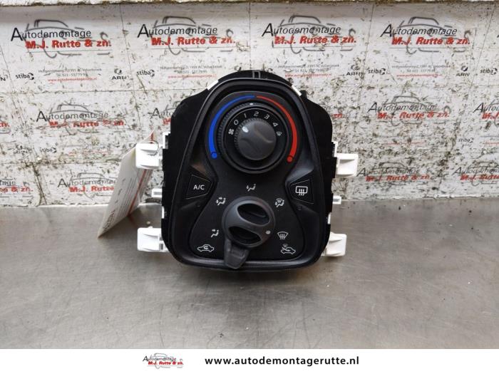Gebruikte Kachel Bedieningspaneel Peugeot 108 O162250