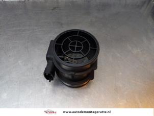 O162361 Gebruikte luchthoeveelheidsmeter Opel Vectra