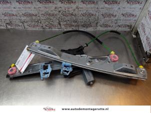 O162413 Gebruikte raammechaniek 2deurs rechts-voor Opel Corsa
