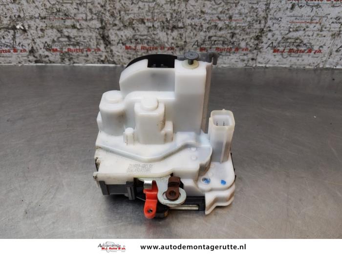 Gebruikte Slotmechaniek achterdeur Bus-Bestel Fiat Doblo O162561