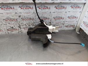 O162658 Gebruikte slotmechaniek portier 4deurs rechts-achter Citroen C4