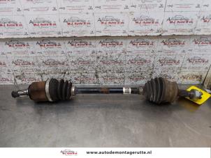 O162801 Gebruikte homokineetas links-voor Opel Corsa