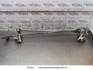 O162843 Gebruikte ruitenwis mechaniek Daihatsu Cuore