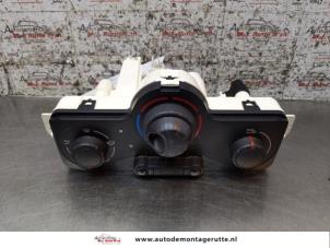 O162886 Gebruikte chaufage bedieningspaneel Renault Clio