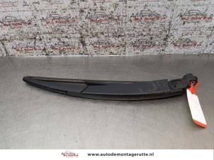 O162911 Gebruikte ruitenwisserarm achter BMW I3