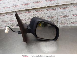 O163016 Gebruikte buitenspiegel rechts Dacia Dokker