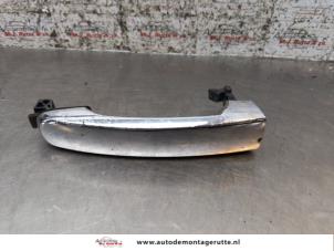 O163148 Gebruikte portiergreep 4deurs links-voor Chevrolet HHR