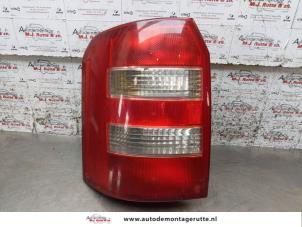 Gebruikte Achterlicht links Audi A2 (8Z0) 1.4 16V Prijs op aanvraag aangeboden door Autodemontage M.J. Rutte B.V.
