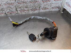 O163266 Gebruikte kontaktslot+sleutel Renault Kangoo