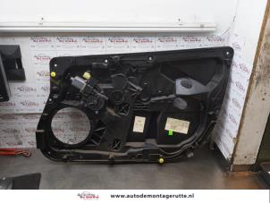 O163433 Gebruikte ruitmechaniek 4deurs rechts-voor Ford Fiesta