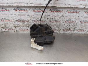 O163434 Gebruikte deurslot mechaniek 4deurs links-voor Ford Fiesta