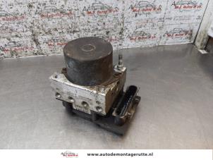 O163512 Gebruikte abs pomp Mitsubishi Colt