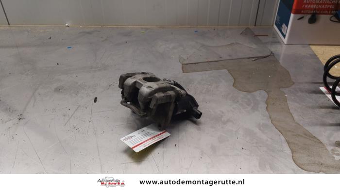 Gebruikte Remklauw (Tang) links-achter Opel Corsa O163530
