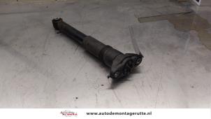 O163531 Gebruikte schokbreker rechts-achter Opel Corsa